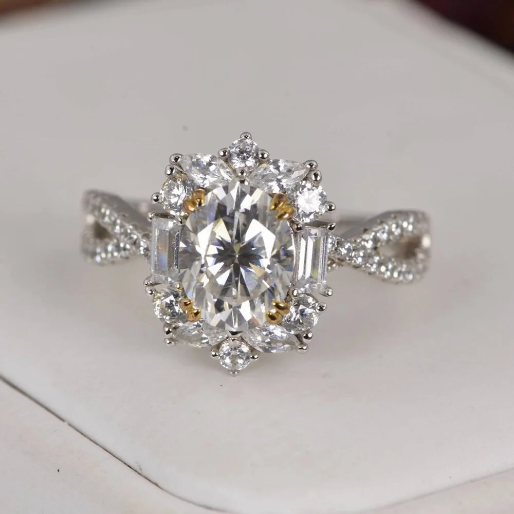 Moissanite 2.0ct Oval Cut Engagement Ring 925